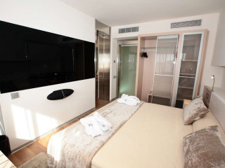 Crowne Plaza Madrid - Centre Retiro, an IHG Hotel