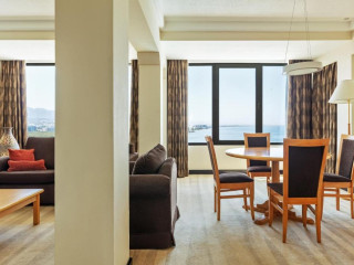 Crowne Plaza Muscat