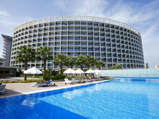 CRYSTAL CENTRO PEARL COLLECTION