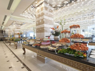 EMIRATELE ARABE UNITE – Vacanta de Paste! PREMIUM TOURS