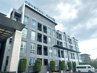 CRYSTAL SUITES SUVARNABHUMI AIRPORT