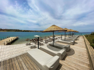 CRYSTAL TAT BEACH GOLF RESORT & SPA