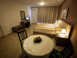 CRYSTALLO APARTMENTS