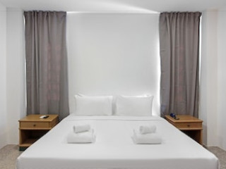 D VAREE XPRESS PULA SILOM