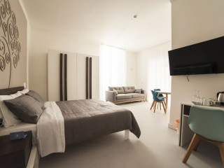 DADA SUITE