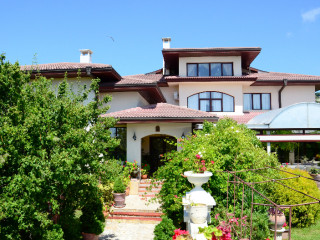 Dallas Residence