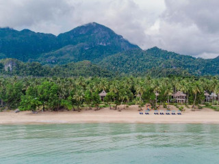 Daluyon Beach and Mountain Resort