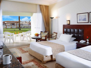 CRAZY SEA VIEW 1BR APARTMENT ALEZZI SPA POOLS PARKING