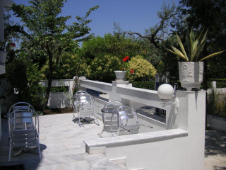 Danae Hotel