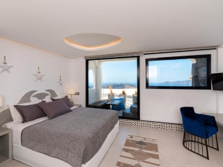 Daydream Luxury Suites