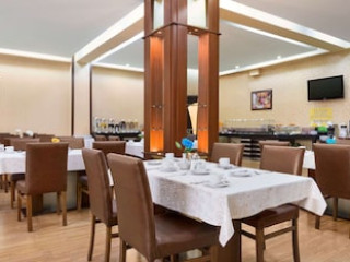 DAYS BY WYNDHAM BAKU