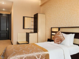 DAYS BY WYNDHAM BAKU