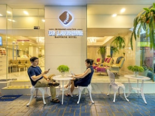 DE LAVENDER BANGKOK HOTEL