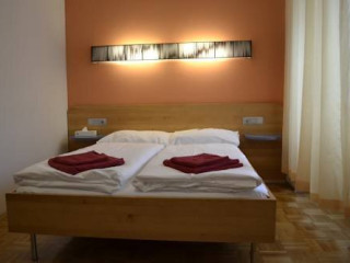 Debo Apartments Naehe Westbahnhof