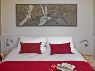 Decoh Design & Cosy Home