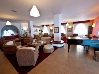 MERIT CYPRUS GARDENS