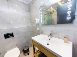 Delight Hotel