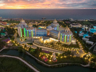 Delphin BE Grand Resort