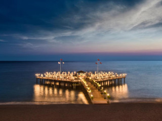 DELPHIN BOTANIK HOTEL