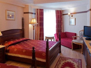 CORAL INN