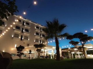 Delta Hotel
