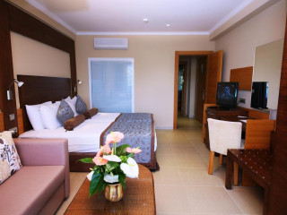 DELTA HOTEL MARRIOT