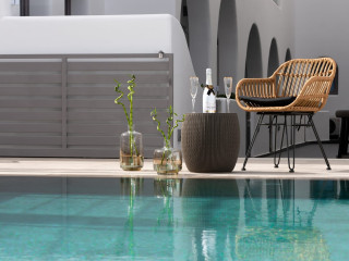 Deluxe Suites Santorini