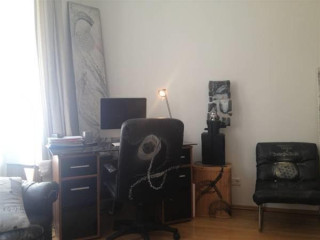 Designer Apartment In City Centre