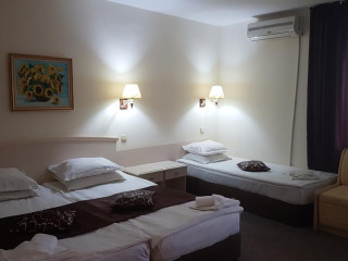 DETELINA HOTEL