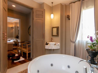 Devasom Khao Lak Beach Resort & Villas
