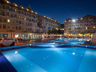 DIAMOND BEACH HOTEL & SPA