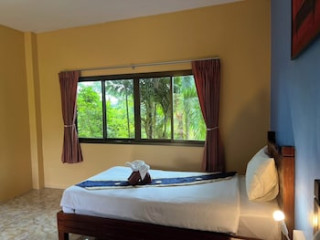 DIAMOND BEACH RESORT