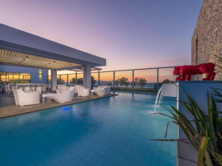 Diamond Deluxe Hotel - Adults Only