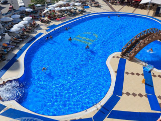 Kosta Famissi Hotel