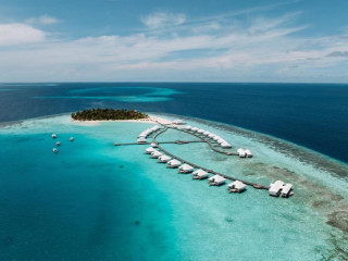 Diamonds Athuruga Maldives Resort and SPA