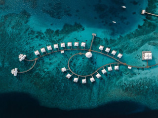 Diamonds Thudufushi Beach & Water Villas