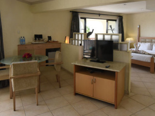 DIANI REEF BEACH RESORT