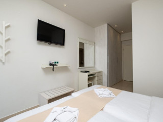 Dimitrios Beach Hotel