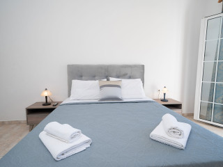 Dimitris Studios