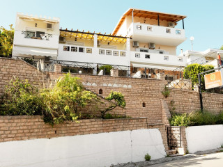 Diogenis Studios 