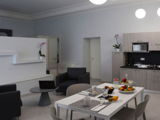 DIONISOS LUXURY APARTMENTS MUNICIPIO