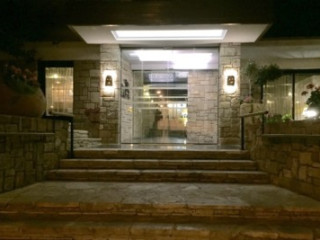 DIONYSOS CENTRAL HOTEL