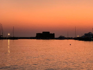 Dionysos Central Hotel