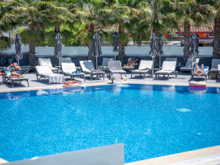 Dionysos Hotel & Studios Chalkidiki