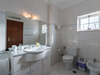 Dipti's Bed and Breakfast