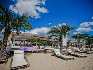 DIT Majestic Beach Resort