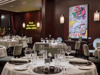 Divani Caravel