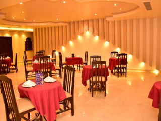 Dive Inn Resort