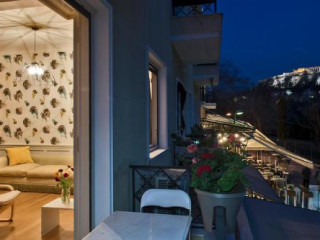 DL-HOSPITALITY@ADRIANOU 7