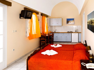 Dolphins Apartments